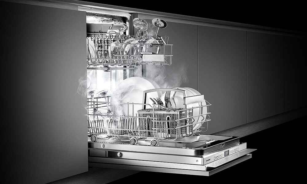 Pflegeanleitung Kochfelder, Geschirrspüler und Einbaugeräte