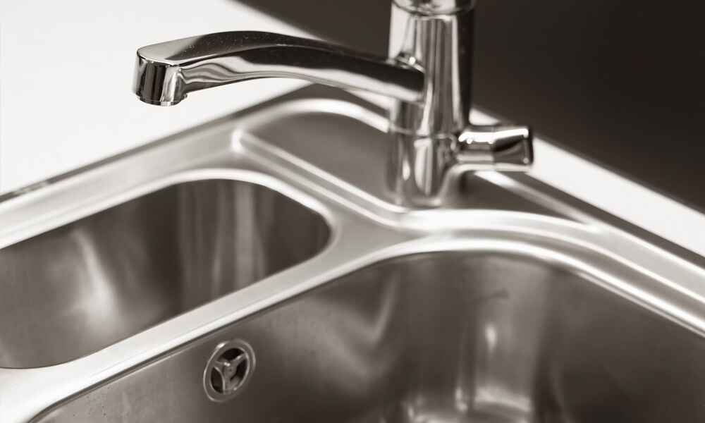 Pflegeanleitung Einbauspülen und Herdmulden